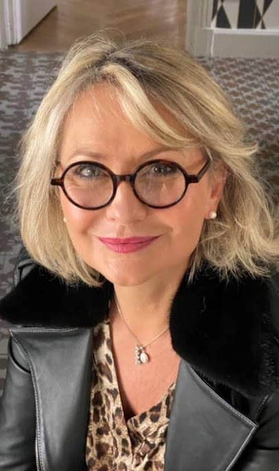 Sylvie Meloux Hypnothérapeute - Psychothérapeute - Psychanalyse - PNL - Arrêt du tabac à Caluire-et-Cuire, Praticien de Médecine Alternative à Caluire-et-Cuire