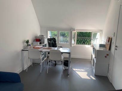 Amandine Carciofo - Sophrologue, Praticien de Médecine Alternative à Noisy-le-Grand