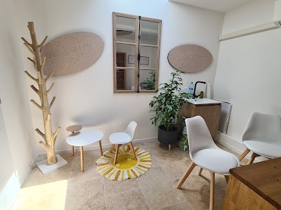 Aurélie Gellet Sophrologue Psychopraticienne Enfants Adolescents Adultes Certification RNCP 5, Praticien de Médecine Alternative à Saint-Martin-de-Crau