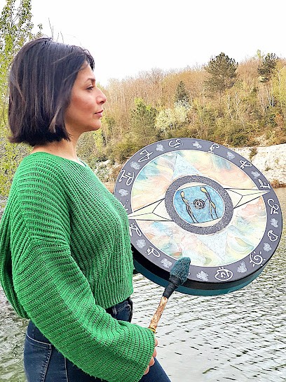 Marie-Lyne Banderas: hypnose, constellations familiales, thérapies brèves, massages, soins énergétiques pour enfants/adultes., Hypnothérapeute à Saint-Caprais-de-Bordeaux