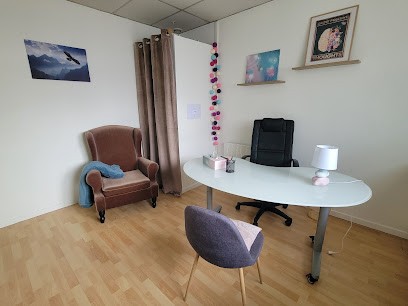 Isabelle Sacristain Hypnose Elmanienne, Hypnothérapeute à Meximieux