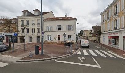 Hypnose & Moi-Sandrine Tusseau, Hypnothérapeute à Croissy-sur-Seine