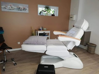 KARINE LAVENU Reflexogue-Sophrologue, Réflexologue à La Remuée