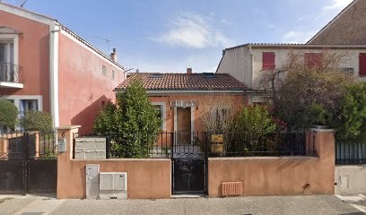 Naturopathe - Réflexologie plantaire - Conseiller en Fleurs de Bach - Accompagnement à la perte de poids sans restriction - Gomila Marie, Praticien de Médecine Alternative à Nans-les-Pins