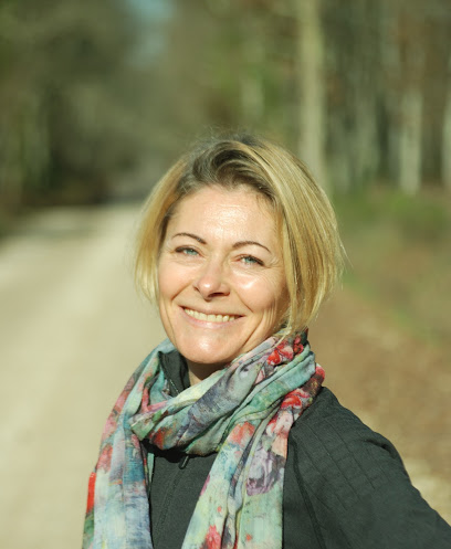 Amandine Gillet Hypnose Massages Naturopathie Santé Bien-Être 82, Praticien De Médecine Alternative à Montauban