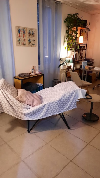 Stéphanie Marie Vaute, Réflexologue à Sorgues