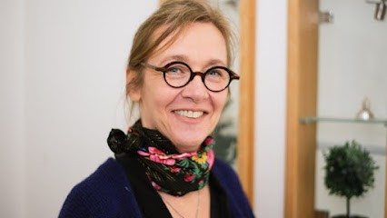 Julie BLUYSEN - Praticien En énergétique Traditionnelle Chinoise, Praticien de Médecine Alternative à Saint-Cloud