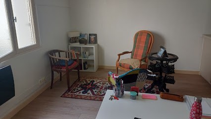 Sylvie Nardozza Psychologie Positive, Praticien de Médecine Alternative à Tournon-sur-Rhône