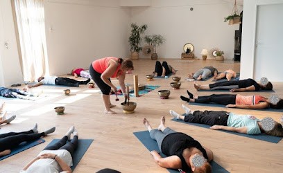 A l'essence de l'être, Praticien de Médecine Alternative à Illtal