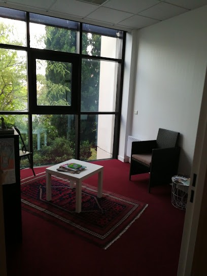 Justine Charron/Avenue Bien-être, Praticien de Médecine Alternative à Niort