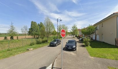 Solange Moulin - Shiatsu Réflexologie Aromathérapie, Praticien de Médecine Alternative à Septème