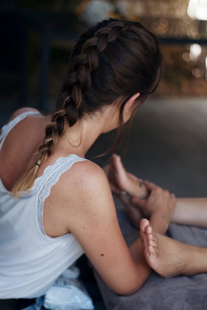 Mylène EVE Naturopathe - Réflexologie plantaire et crânienne MTC - Drainage lymphatique corps Brésilien, Réflexologue à Six-Fours-les-Plages