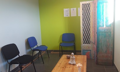 Edwige M.A, Praticien de Médecine Alternative à Vouillé