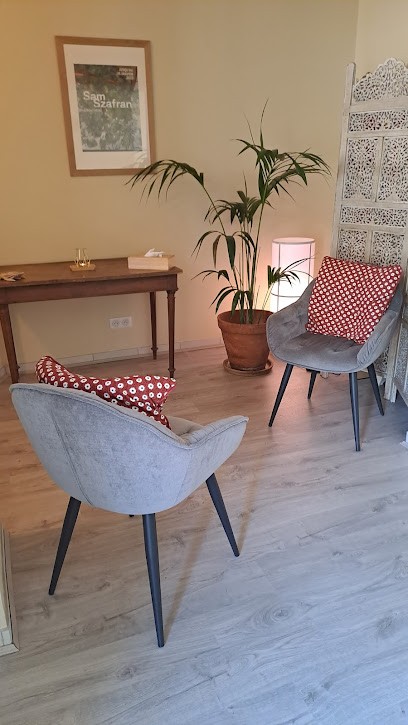 Sandra Roques - Nidanasraya - Thérapeute Et Coach Holistique - Bioénergie - Reiki - Kundalini, Praticien de Médecine Alternative à Saint-Arnoult-en-Yvelines