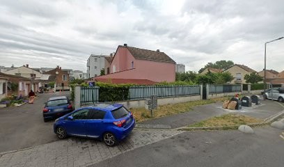 NG Magnétisme David Nguyen, Praticien de Médecine Alternative à Cergy