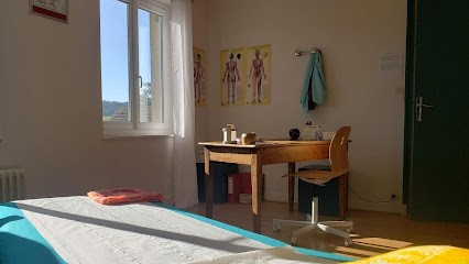 Alexia Bayet, Praticien de Médecine Alternative à Gisors