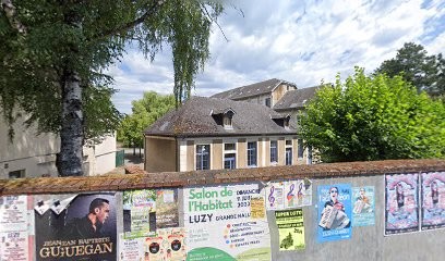 Guide et formatrice AstroGenekeys, Praticien de Médecine Alternative à Luzy