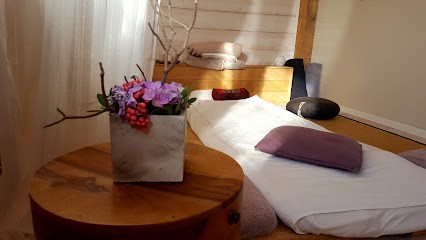 Delannoy Laura - Shiatsu - Chi Nei Tsang - Kobido, Praticien de Médecine Alternative à Saint-Prix