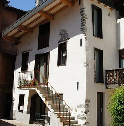 Bénédicte Géraud, Praticien de Médecine Alternative à Moûtiers