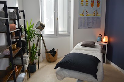 Laure De Marchi, Réflexologue à Aillas