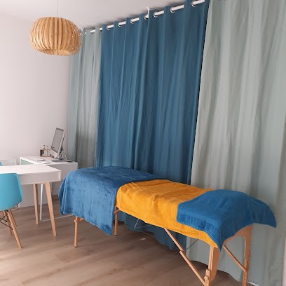 Emilie Fardeau Réflexologie plantaire Yin Yang Reflex'O Reflexologie, Réflexologue aux Landes-Genusson