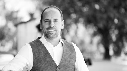 Hypnothérapeute Libourne et Izon, Laurent Arrigault (Hypnose, PNL, EMDR), Hypnothérapeute à Saint-Sulpice-et-Cameyrac