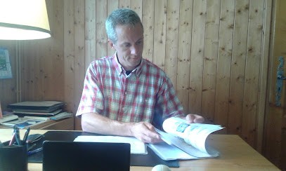 BERTRAND MAGNETISEUR, Praticien de Médecine Alternative à Cérilly