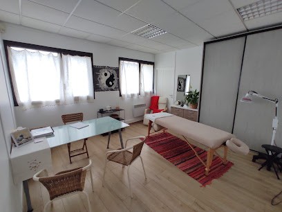 Cabinet de massage TuiNa - Aurélie BOYER, Praticien de Médecine Alternative à La Motte-Servolex