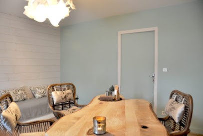 Naturopathe, Gwenaëlle Garcia, Praticien de Médecine Alternative à Pruniers