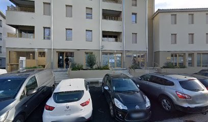 NATHALIE PEAUCELLE, Praticien de Médecine Alternative à Miribel