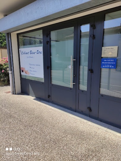 Julie Sanchez, réflexologie, drainage lymphatique, massages, soins, Cabinet Bien-Être , AUSSILLON MAZAMET CASTRES, Réflexologue à Aussillon