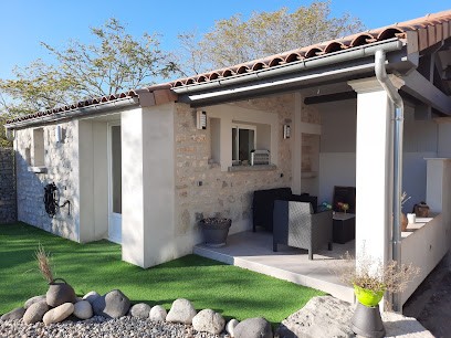 Valérie Parisot - Sophrologue - Praticienne En Massages Bien-être - Gestion Du Stress, Sommeil, Douleur, Ménopause, Praticien de Médecine Alternative à Lussas