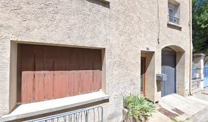 Laura Gleizes - Naturopathe, Réflexologue & Analyste en Design Humain, Praticien de Médecine Alternative à Bédarrides