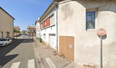 Massage bien être á Nancy, soin, aide, détente holistique., Praticien de Médecine Alternative à Laneuveville-devant-Nancy