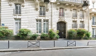 Amélie Carlier, Praticien de Médecine Alternative à Paris 16