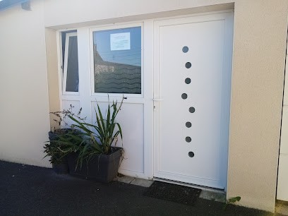 Aurélie LUCAS réflexologie et naturo, Réflexologue à FAUX