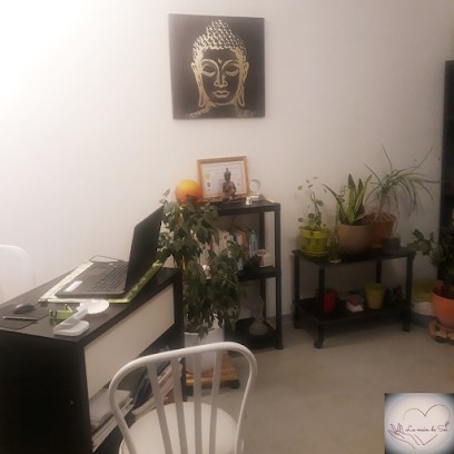 La Main De Soi, Praticien de Médecine Alternative à Saint-Hilaire-de-Beauvoir