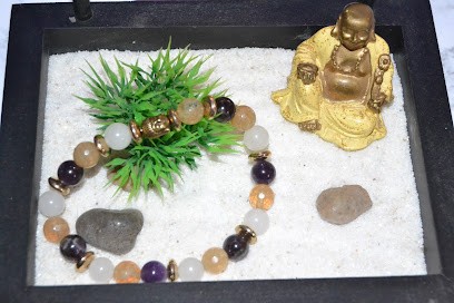 Praticienne Lahochi La Lumière de l'Âme, Praticien de Médecine Alternative à Grand-Camp