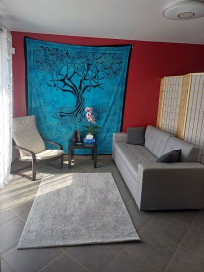 Anaïs Peineau Sophrologue, Praticien de Médecine Alternative à Combs-la-Ville