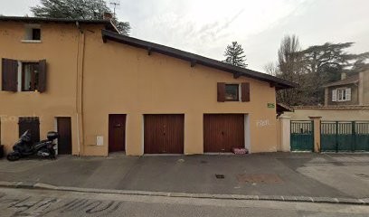 academie vocation massage, Praticien de Médecine Alternative à Fontaines-sur-Saône