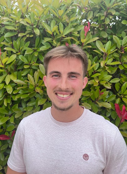 Enzo Couture Naturopathe - Réflexologue, Praticien de Médecine Alternative à Château-d'Olonne