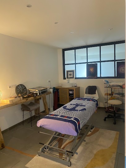 Palin Emmanuelle, Praticien de Médecine Alternative à Lamothe-Capdeville