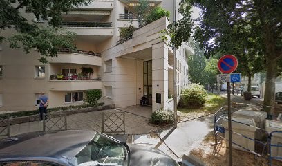 Sabrina Benzineb - Fasciathérapeute, Praticien de Médecine Alternative à Rosny-sous-Bois