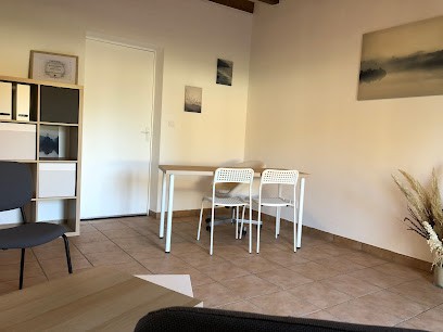 Nathalie Chauvet Sophrologue, Praticien de Médecine Alternative à Haut-Bocage