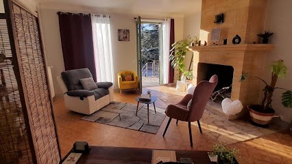 Sandra Re-Naissance, Hypnothérapeute à Carsac-Aillac