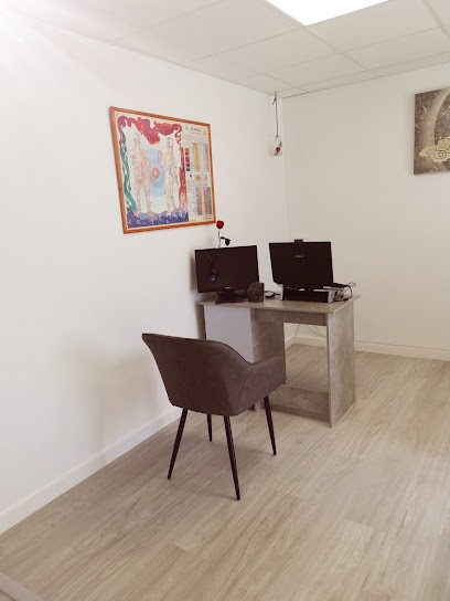 Géraldine Gobbo, Réflexologue à Frans