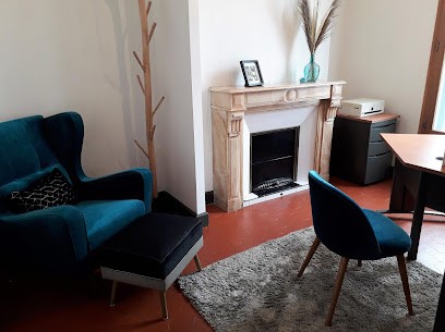 Julie Ampoulié, Praticien de Médecine Alternative à Perpignan