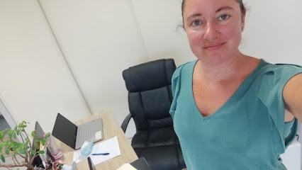 Carole LAÏ-CHO-TOAT - Praticien en Hypnose Ericksonienne, Hypnothérapeute à Fouqueville