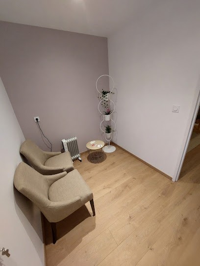 EVE SERRIERE - SOINS ENERGETIQUES / MAGNETISME, Praticien de Médecine Alternative à Serre-Nerpol