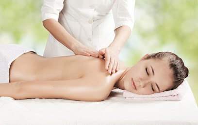 Delphine Deluzet, Praticien de Médecine Alternative à Carmaux